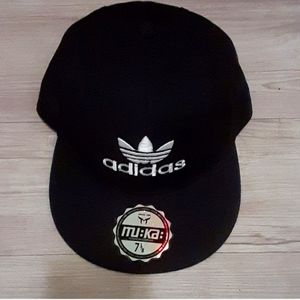 A fitted addidas hat